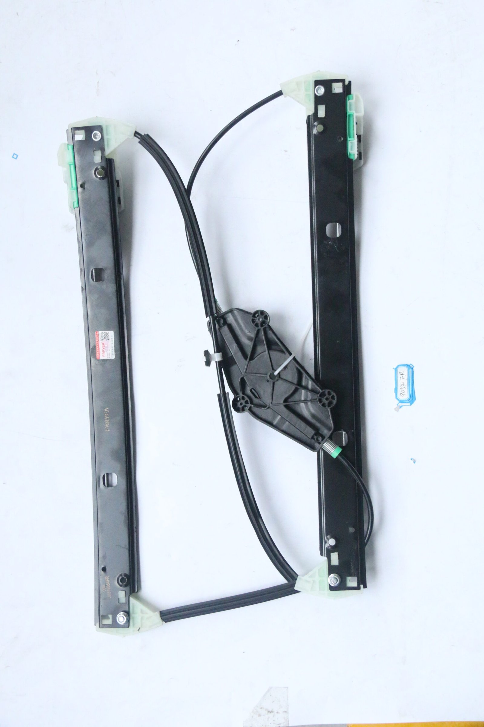 audi-32 AUDI Window Regulator A4/B8 2009-2015 FLOE – OE No. 8K0837461 - Image 1